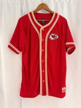 NWT NFL Kansas City Chiefs Button Up Jersey